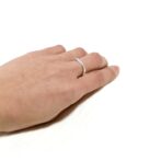 苔模様のシルバーリング着用画像