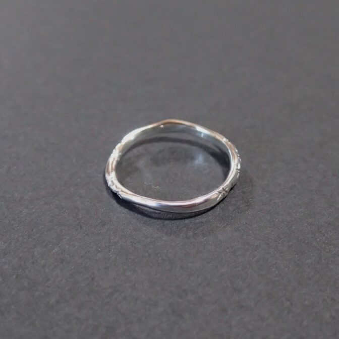 苔模様のシルバーリング
