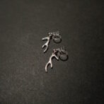 鹿の角のシルバーイヤリング