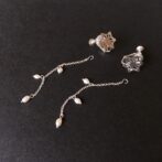 麻の葉模様モチーフとパールチャームのシルバーイヤリング