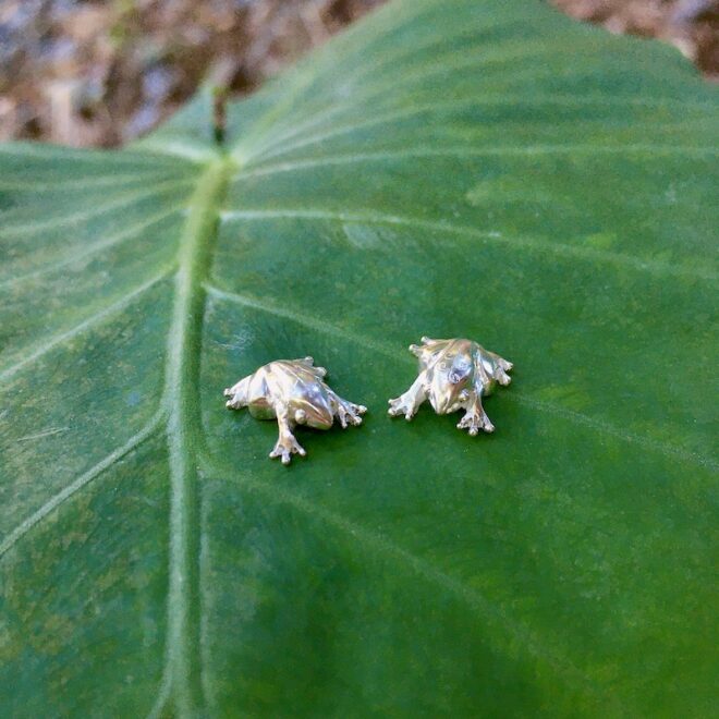 アマガエルのシルバーピアス