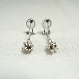 【受注制作】コンペイトウ(イヤリング)