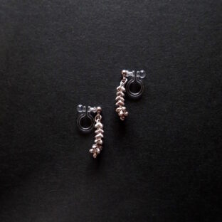 Ceder leaf イヤリング(金具が選べます)