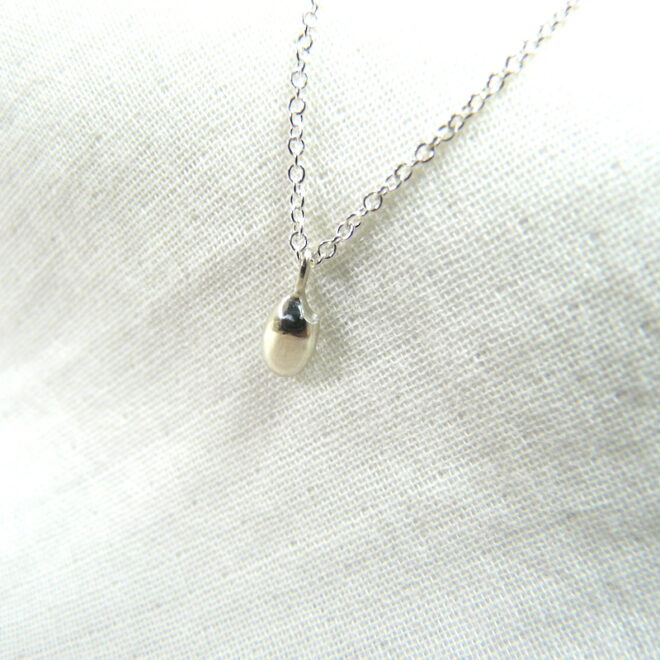 お米モチーフのシルバーネックレス