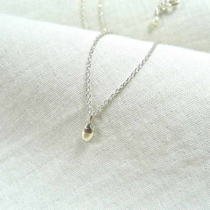 お米モチーフのシルバーネックレス