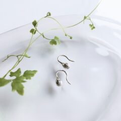 雨上がりー雫ーにフックタイプのピアス誕生！