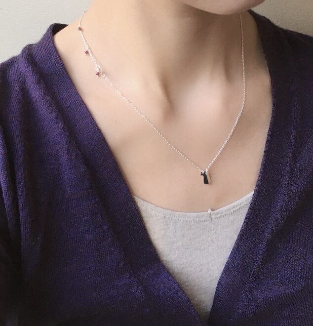 バオバブモチーフのシルバーネックレス